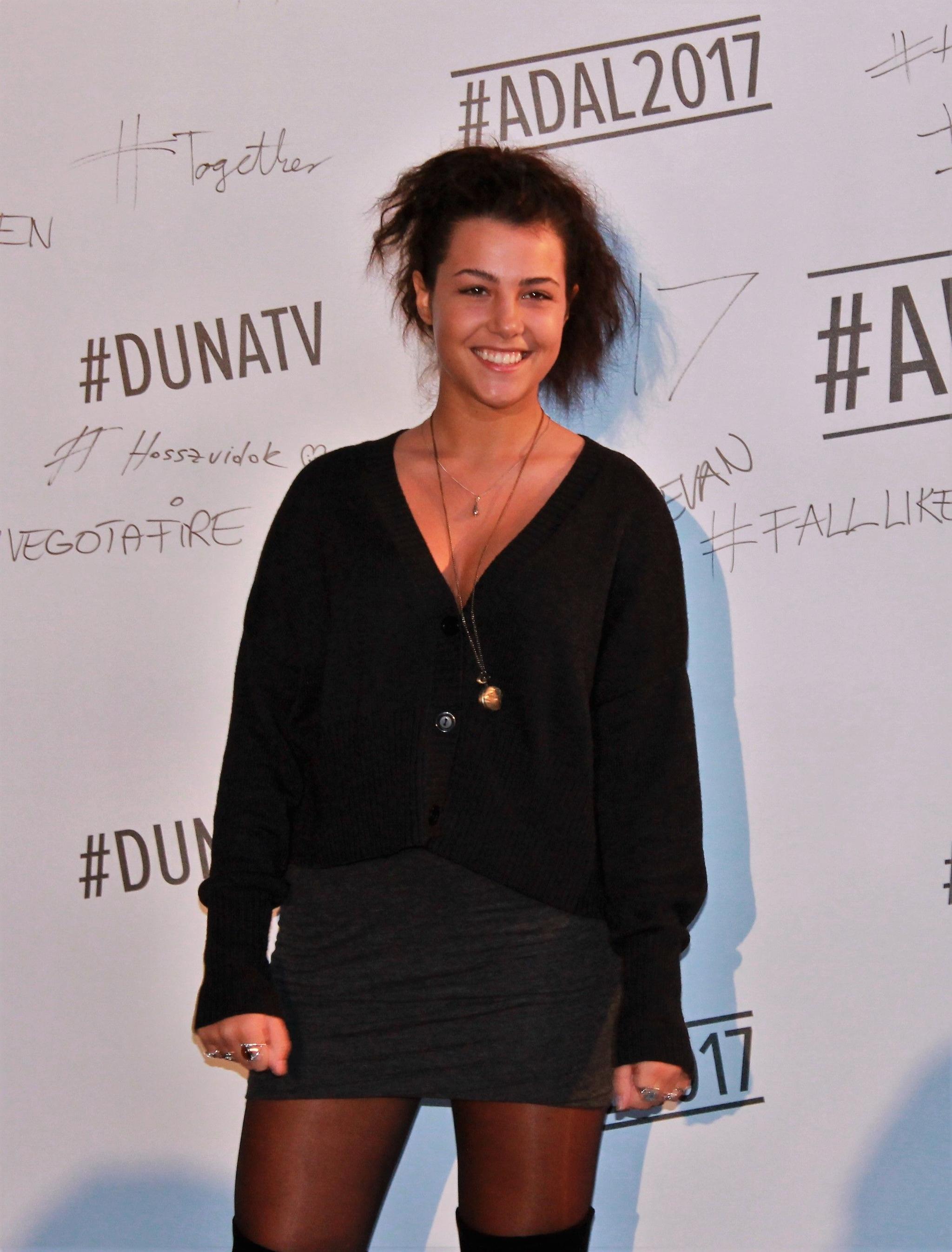 A_Dal_2017_Tóth_Andi_2016-12-08.jpg