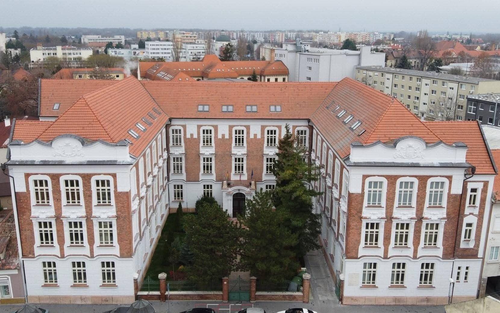 Nyílt nap leendő prímósok számára SJG1.jpg