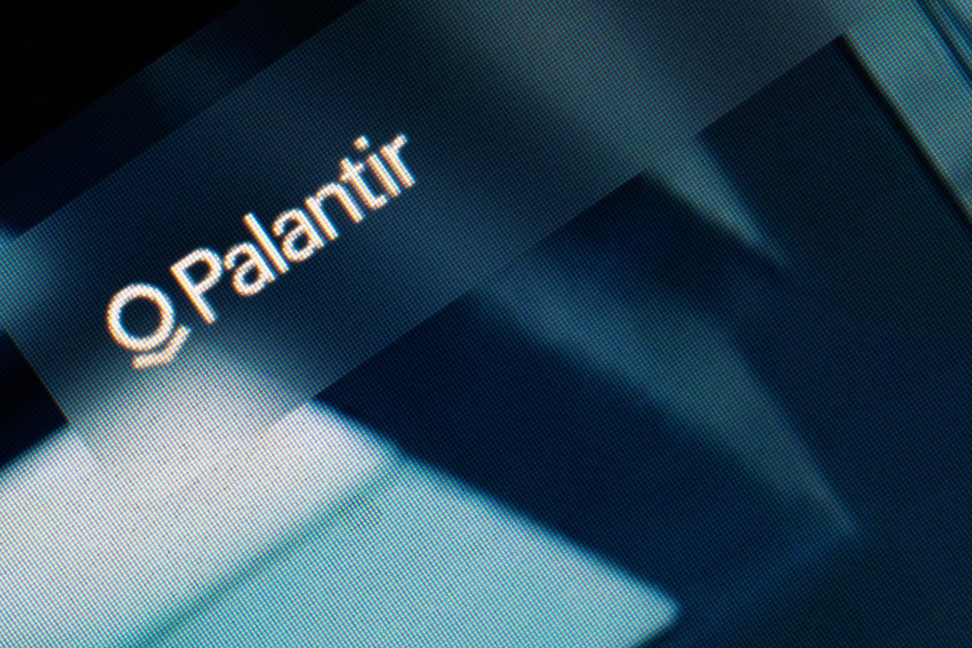 Palantir-unsplash.jpg