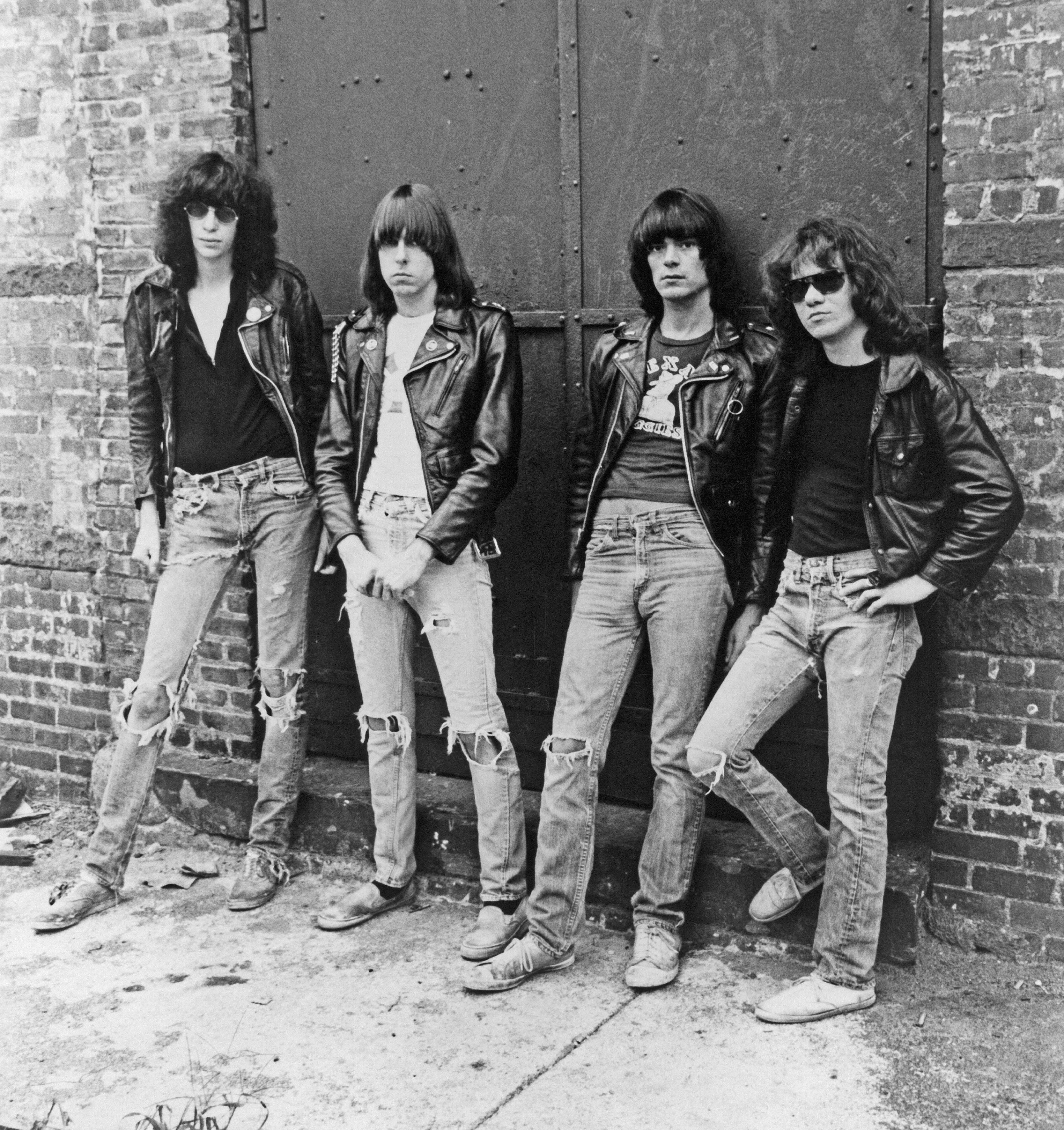Ramones_rocket_to_russia_photo.jpg