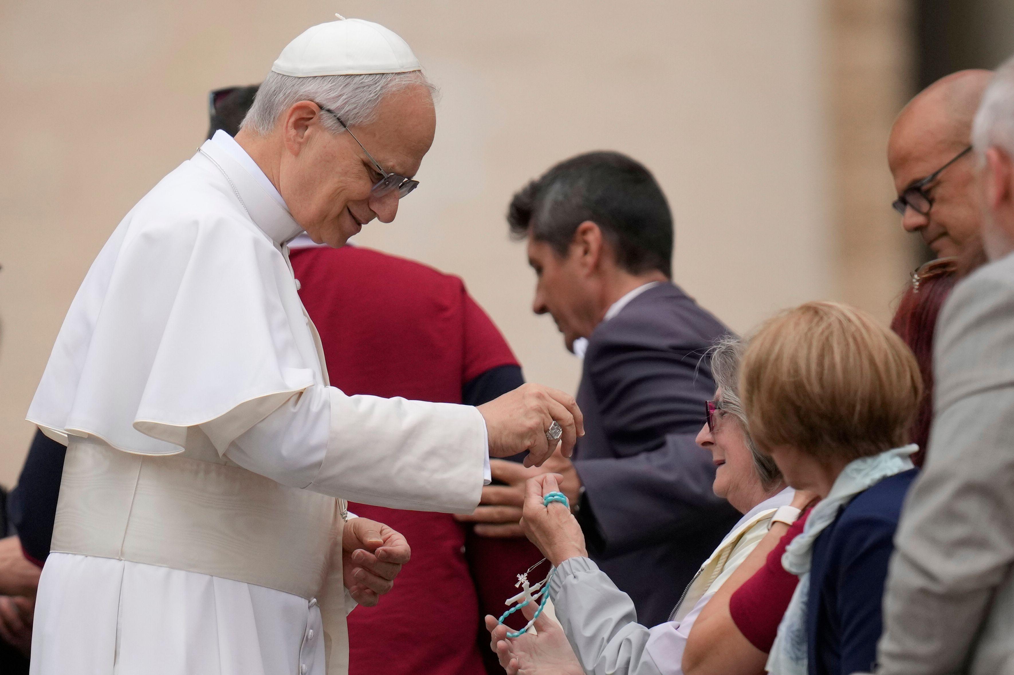 Vatican_Pope_41115.jpg