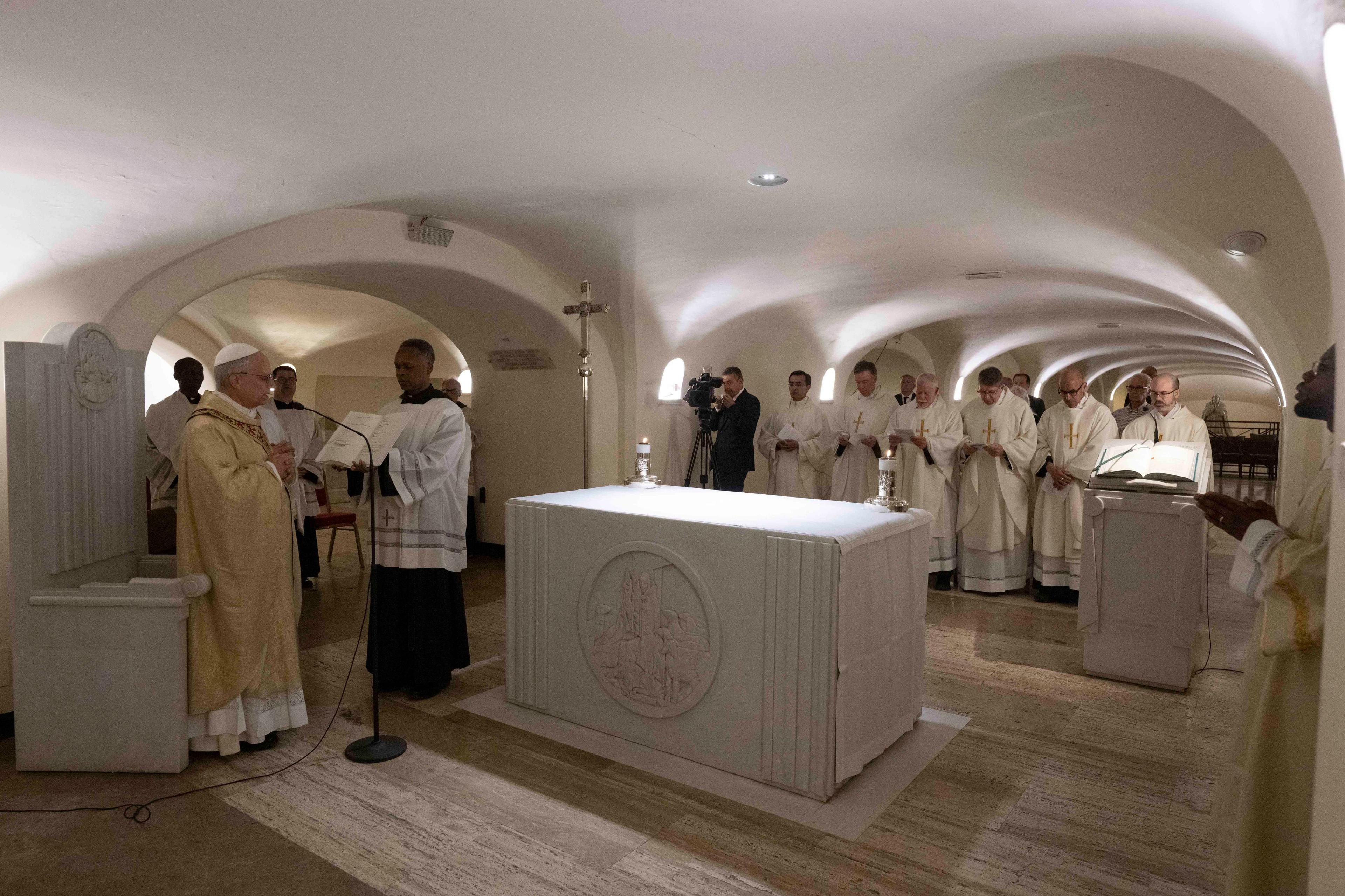 Vatican_Pope_42262.jpg