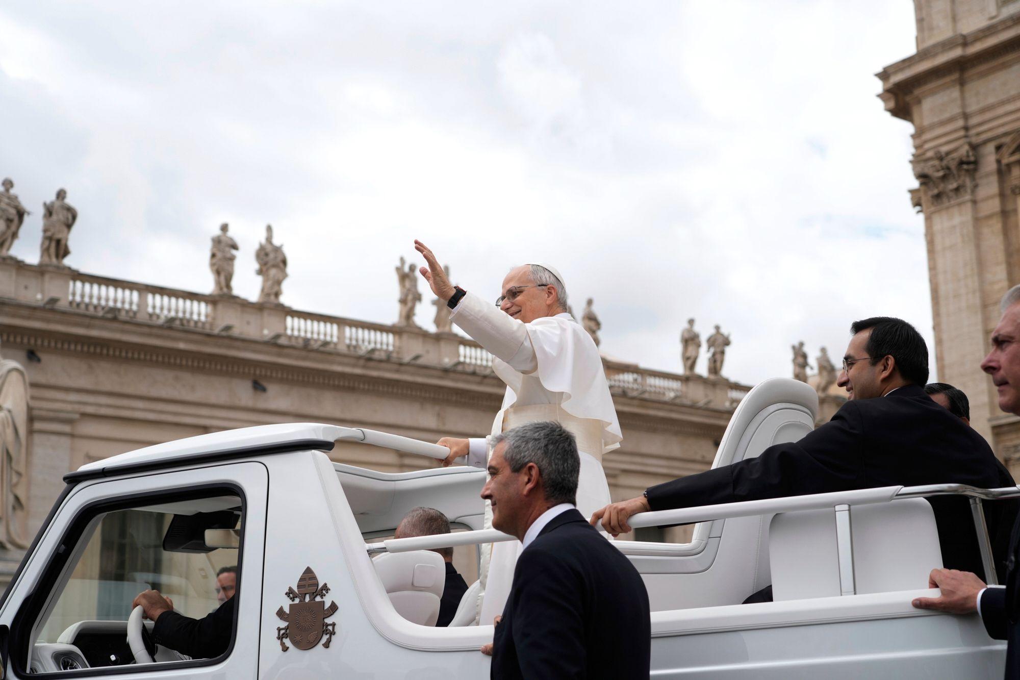 Vatican_Pope_70468.jpg