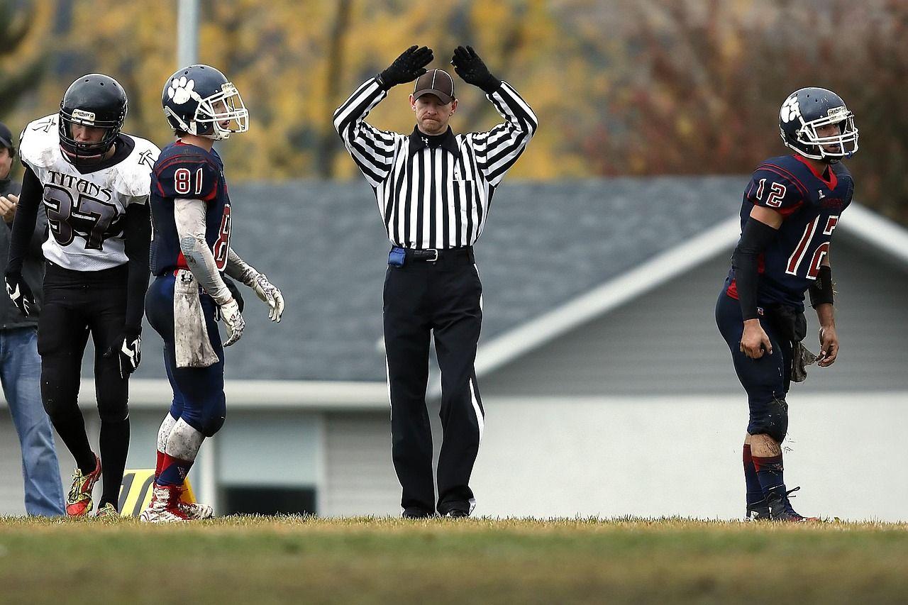american-football-1464470_1280.jpg