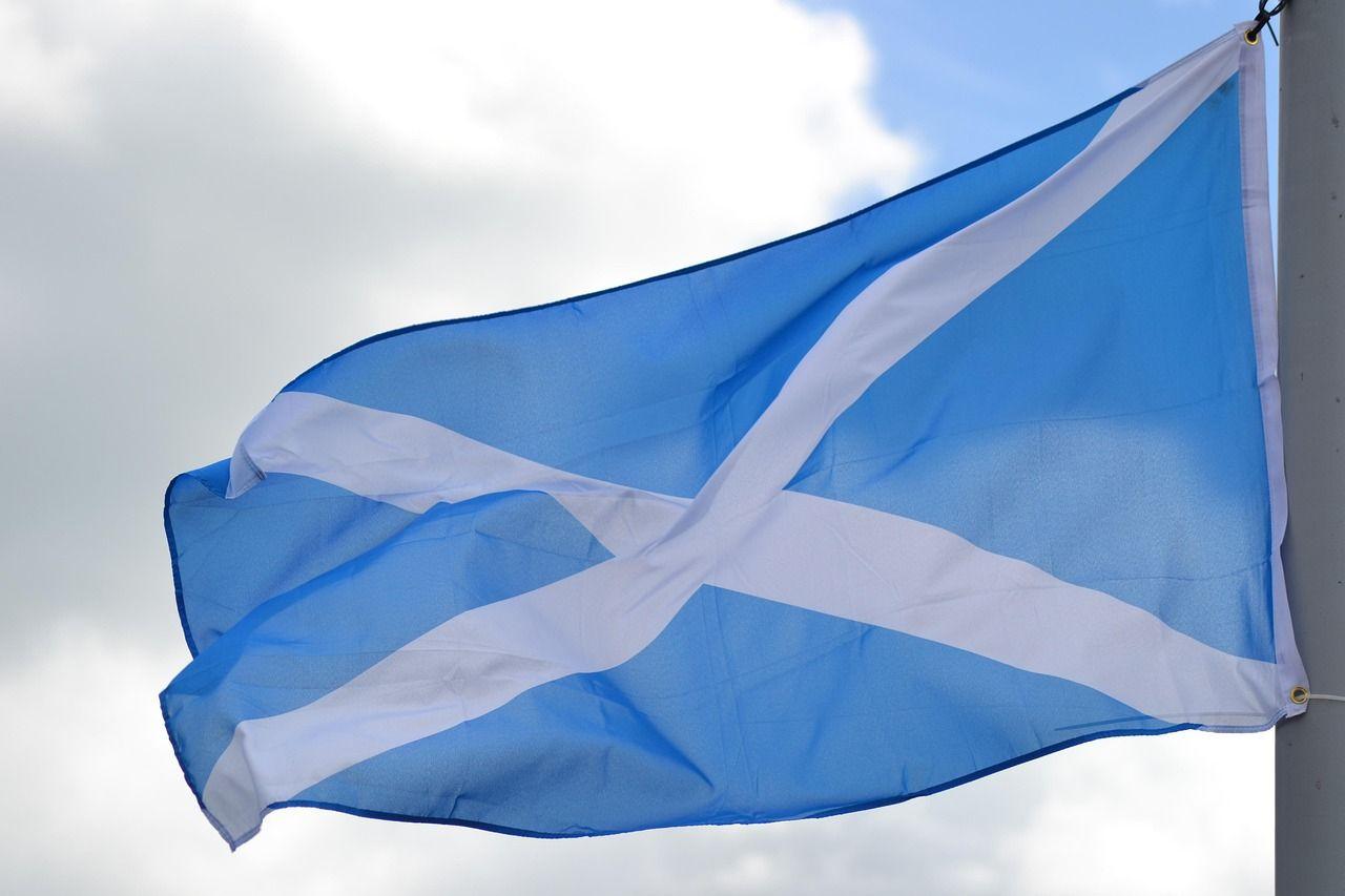 flag-3629972_1280.jpg