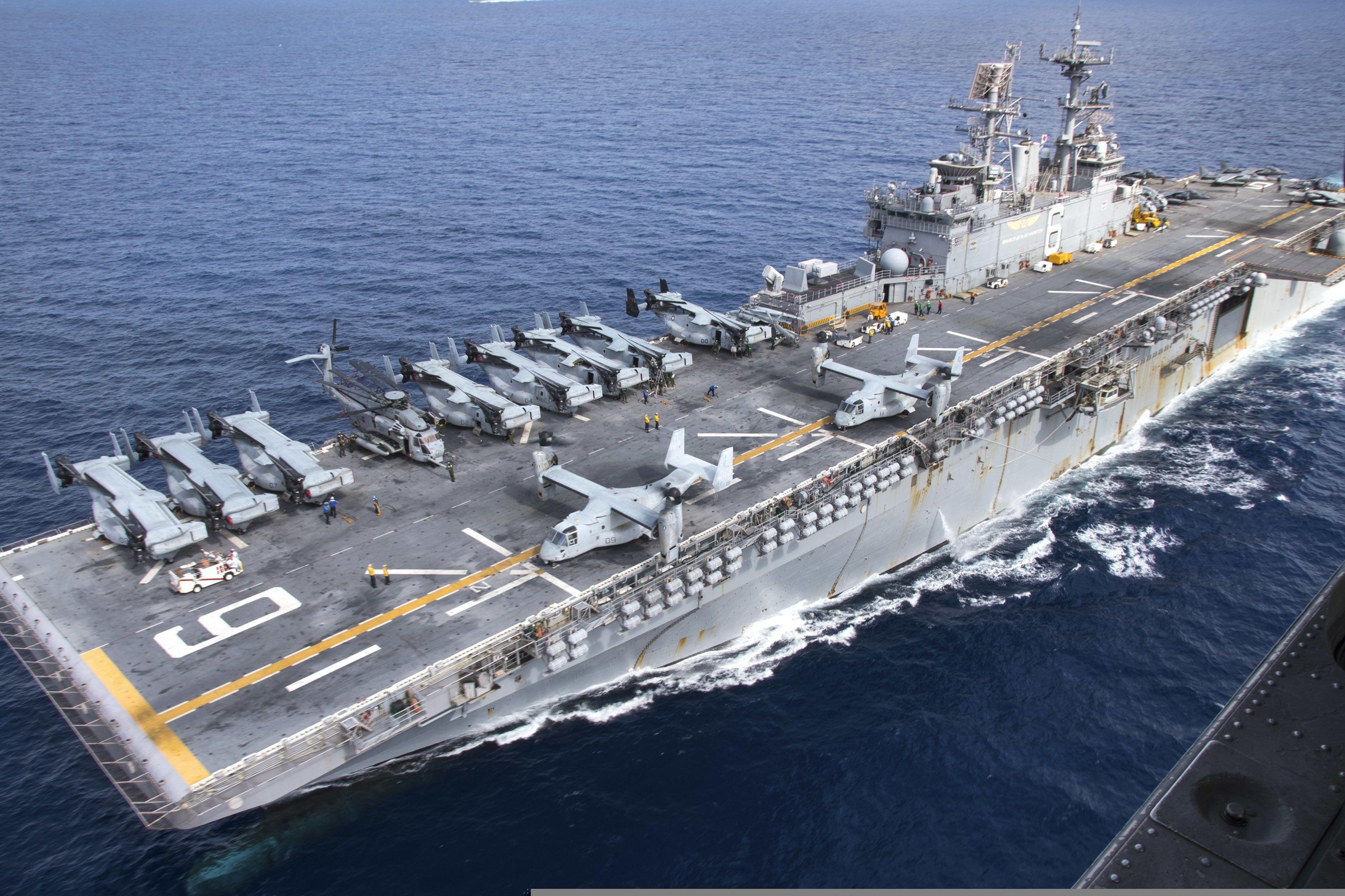 military_material-uss-bonhomme-richard-2488141.jpg
