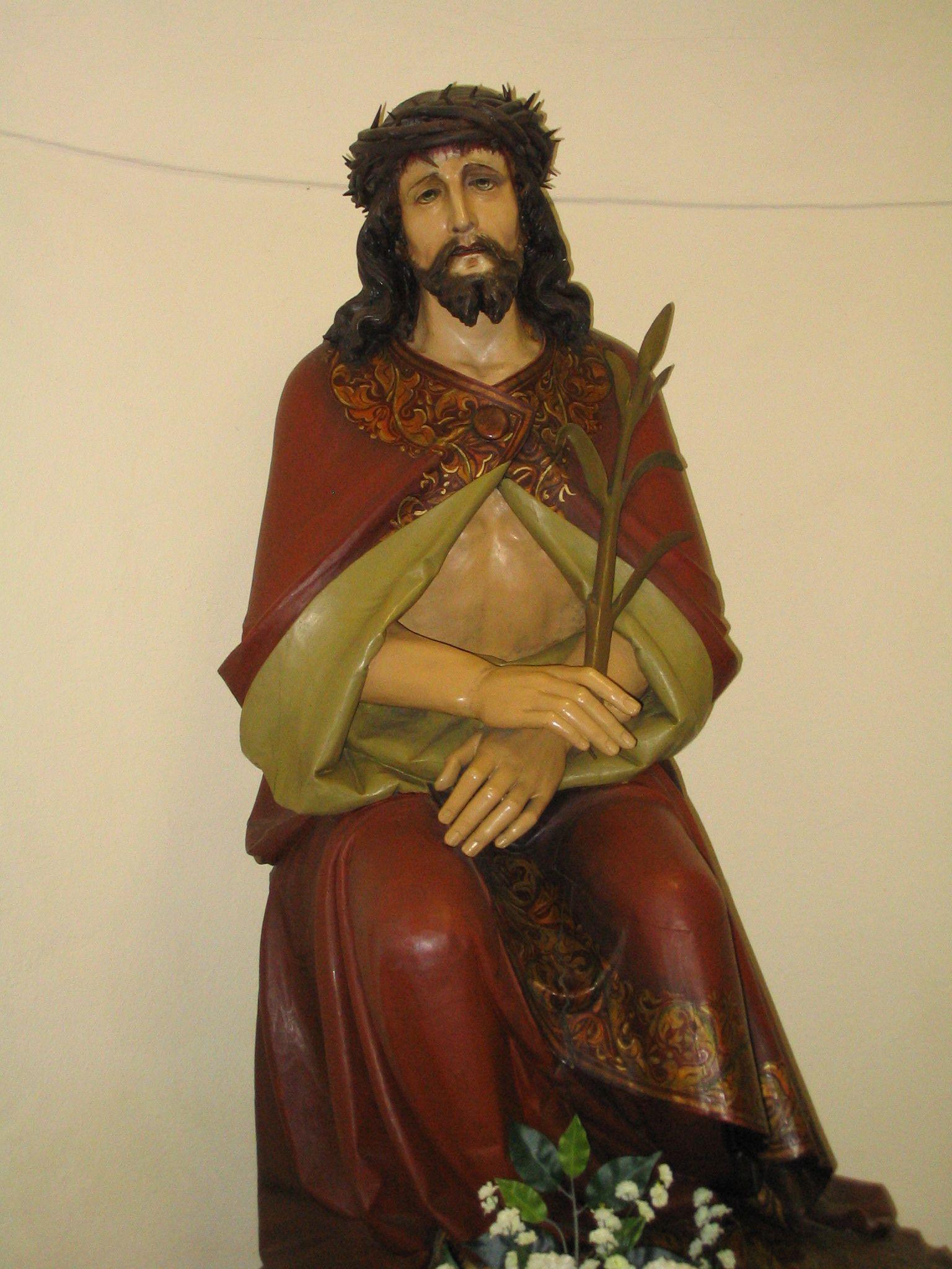 A megkötözött kezű Jézus a csábi templomban. Fotó Csáky Károly.jpg