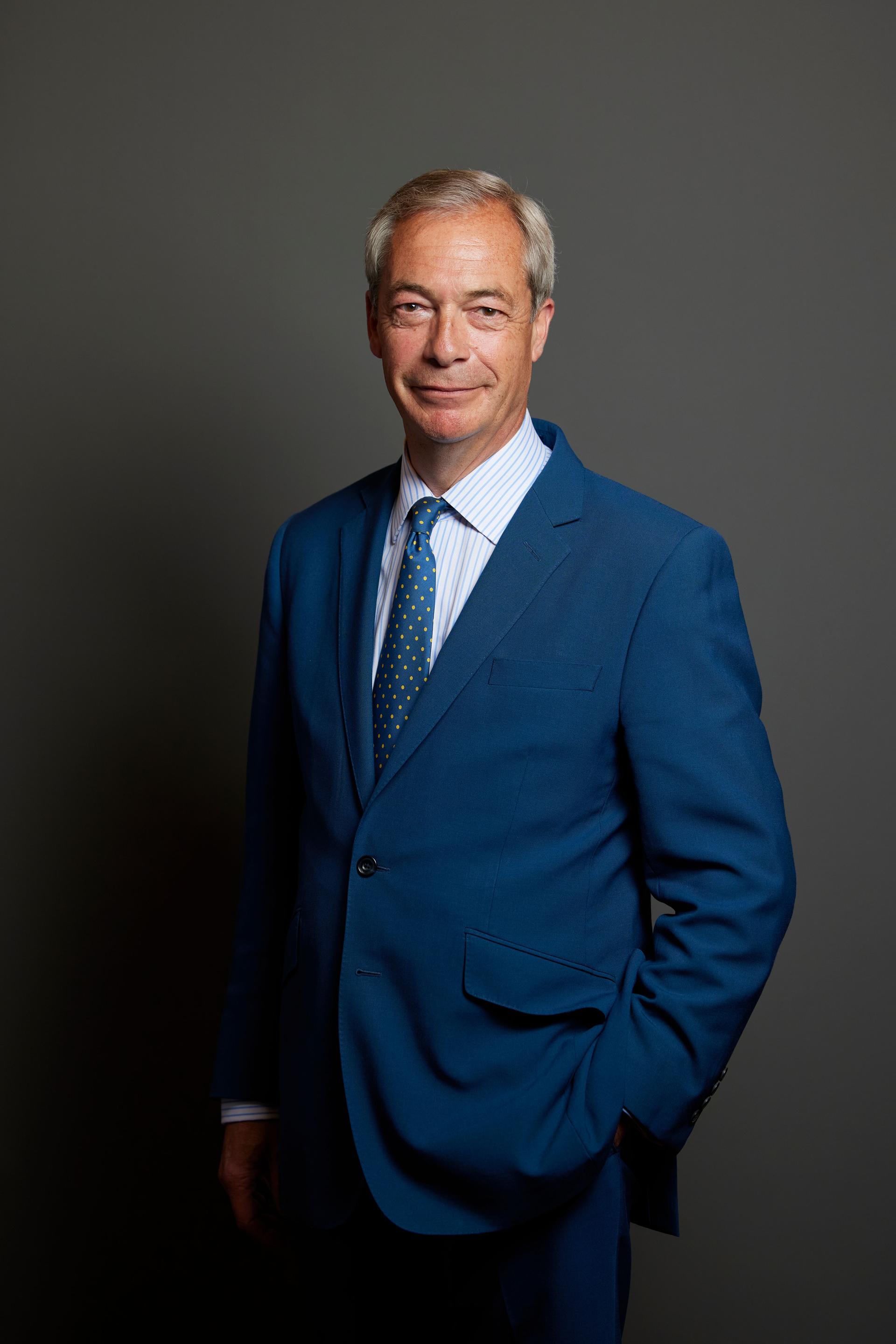 Nigel Farage, a Reform UK vezetője, a Brexit atyja - wikipedia .jpg