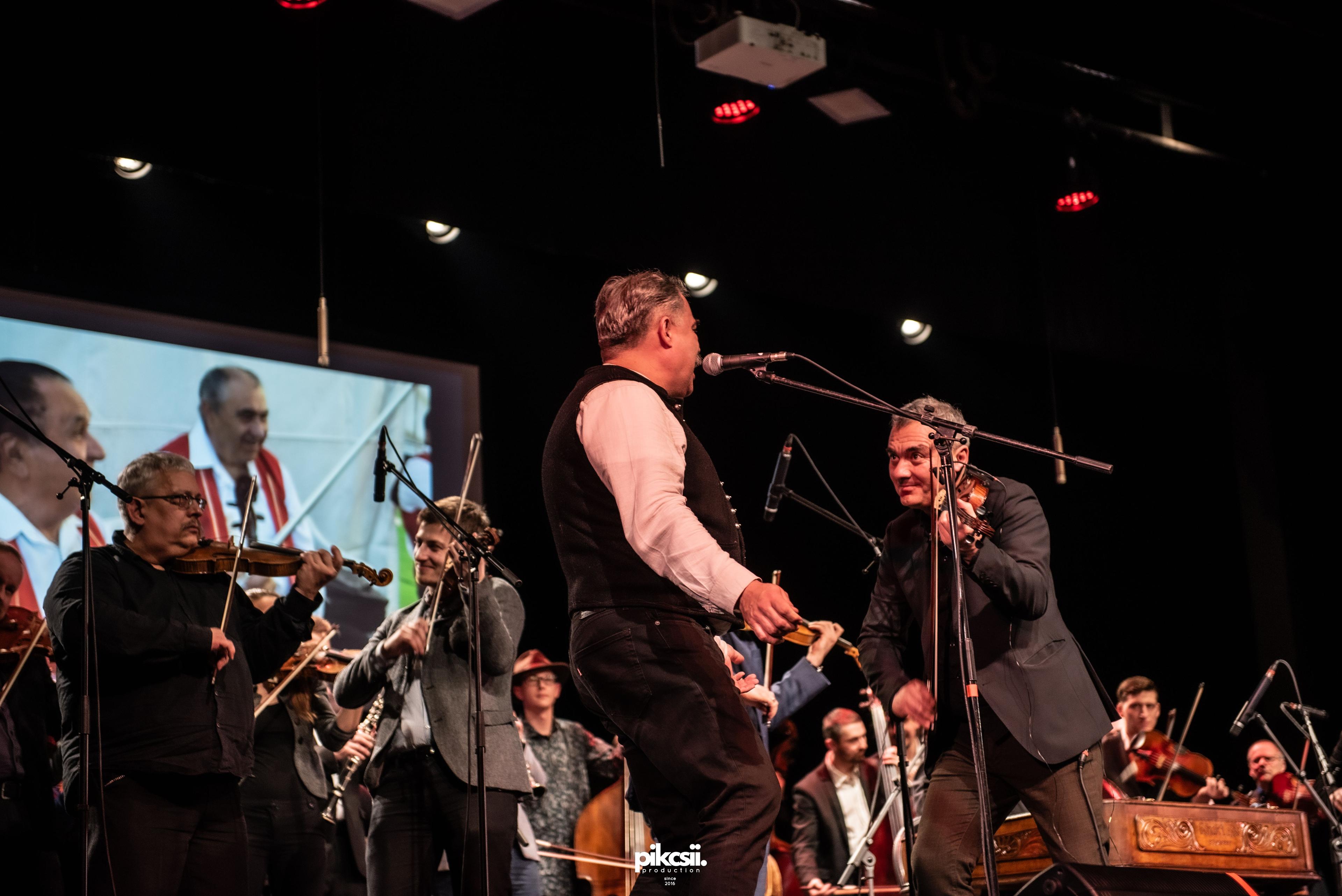 dr. Agócs Gergely és Lakatos Róbert. Fotó pikcsii production.jpg