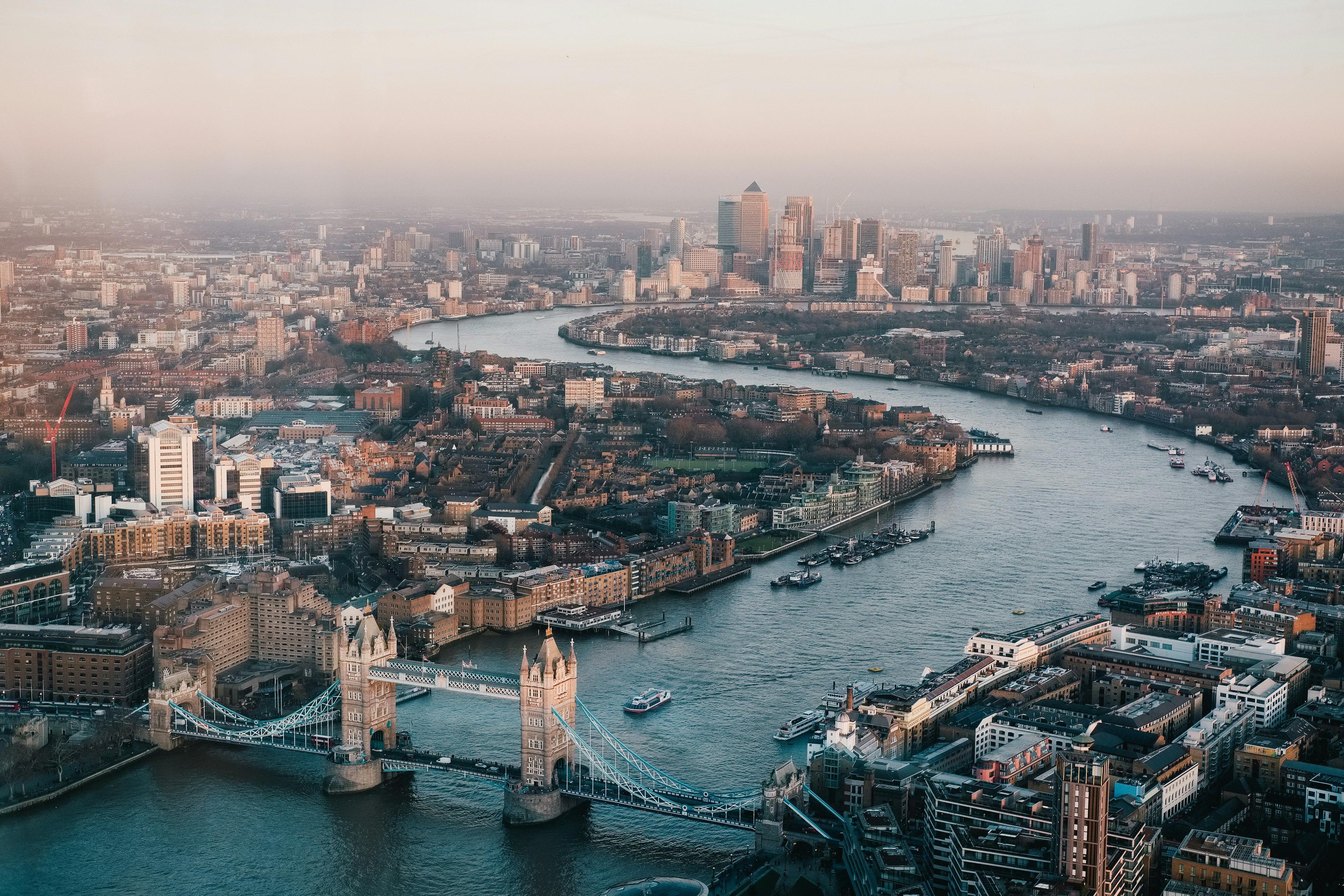 london, illusztráció-unsplash.jpg
